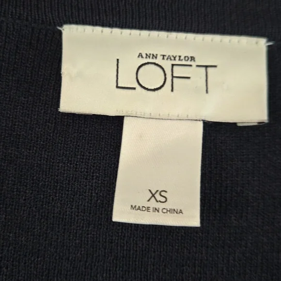 Easter Brunch Anne Taylor Loft Women's Navy Blue Sweater Full Snap Front XS - Picture 3 of 16